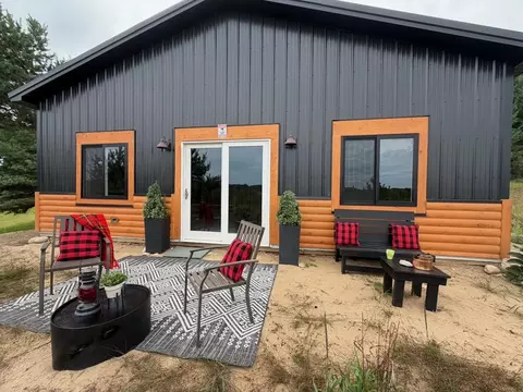 4239 Schoolcraft, Bellaire, MI 49615