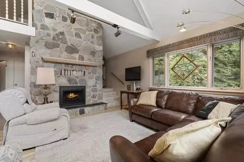 6529 Edgewater, Honor, MI 49640 photo 18