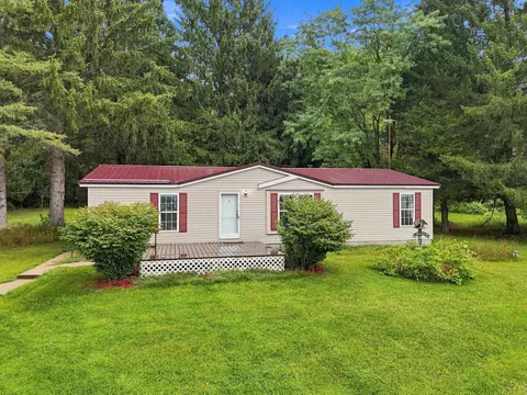 2712 Ingersoll, Fife Lake, MI 49633