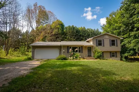 6594 Summit City, Kingsley, MI 49649