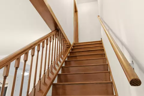 Entry Way - 508 Pine, Elk Rapids, MI 49629 photo 1 of 2