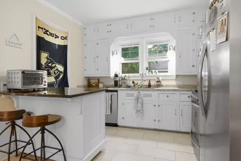 Kitchen - 508 Pine, Elk Rapids, MI 49629 photo 2 of 3