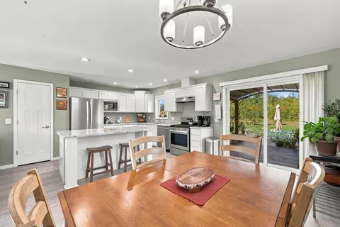Dining - 7672 E 18 12, Manton, MI 49663 photo 1 of 1
