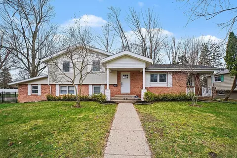1320 E Lincoln, Mount Pleasant, MI 48858