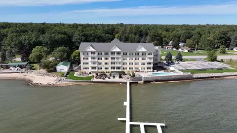View/Area - 576 N Huron, Au Gres, MI 48703 photo 6 of 10