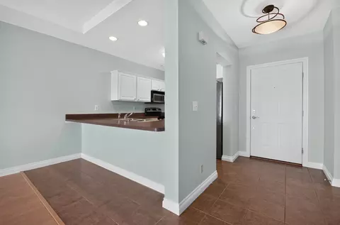 Entry Way - 576 N Huron, Au Gres, MI 48703 photo 1 of 2