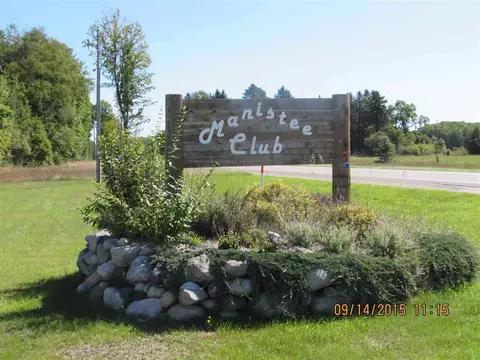 100 Kleehammer Clb #LOT : 43, Kalkaska, MI 49646