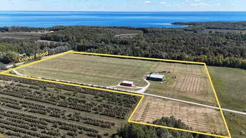 Multiple N Omena Rise, Northport, MI 49670