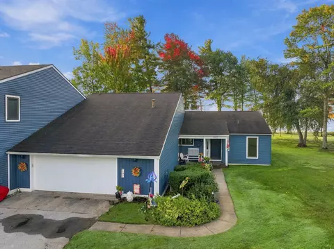 107 North Shr, Cadillac, MI 49601