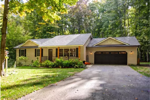 19199 Ridge Vw #LOT : 6, Lake Ann, MI 49650
