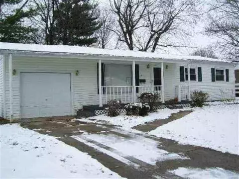 217 Maple, Tecumseh, MI 49286 photo 1
