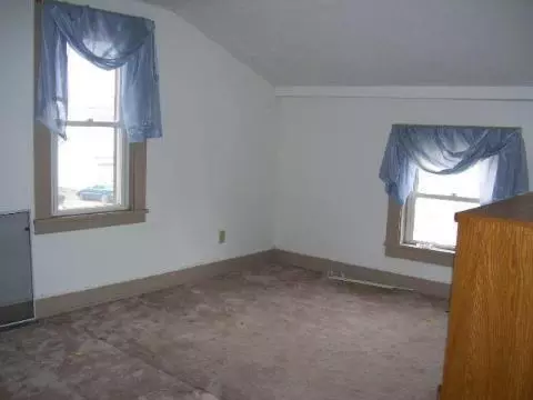 132 Clinton, Adrian, MI 49221 photo 7