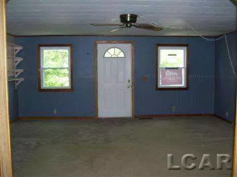 716 Division, Adrian, MI 49221 photo 3