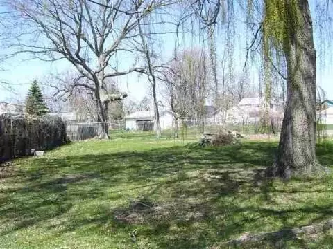 917 E Beecher, Adrian, MI 49221 photo 8
