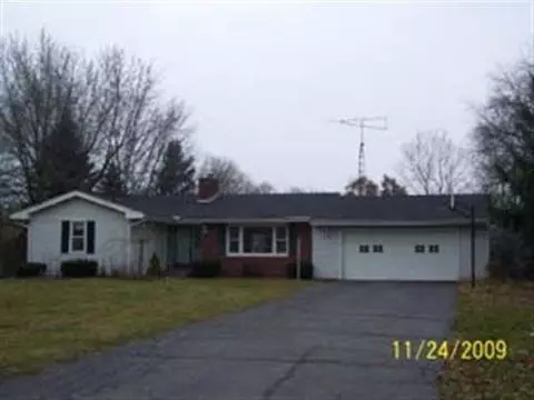 35 Ridgemont, Adrian, MI 49221 photo 1