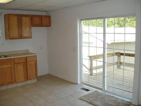 808 N Waterloo, Jackson, MI 49202 photo 5