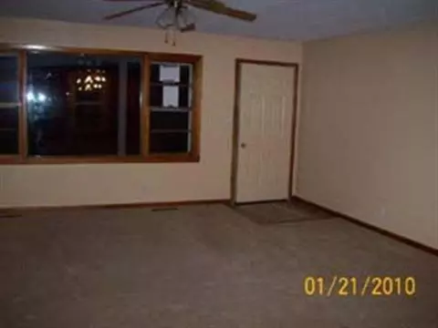 3097 Marvin, Adrian, MI 49221 photo 4