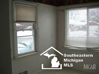 105 Cole, Monroe, MI 48162 photo 7