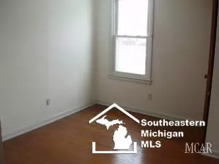 105 Cole, Monroe, MI 48162 photo 14