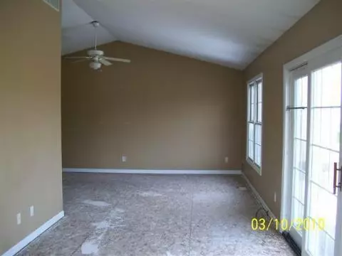 2169 Christopher, Adrian, MI 49221 photo 4