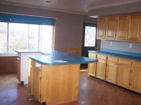 15933 Addison, Addison, MI 49220 photo 4