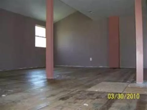 2327 Curtis, Adrian, MI 49221 photo 9