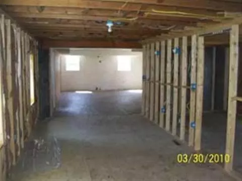 2327 Curtis, Adrian, MI 49221 photo 5