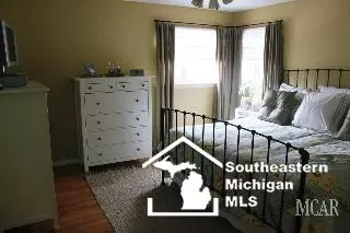 861 Ruff, Monroe, MI 48162 photo 12