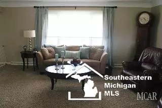 861 Ruff, Monroe, MI 48162 photo 7