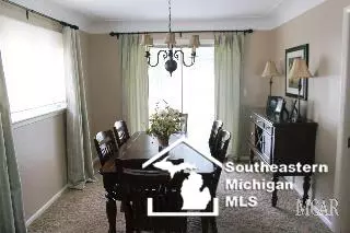 861 Ruff, Monroe, MI 48162 photo 8