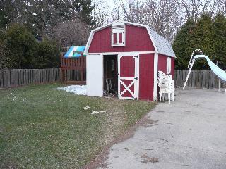 8432 Lewis Ave, Temperance, MI 48182 photo 3