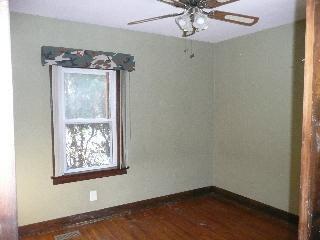 8432 Lewis Ave, Temperance, MI 48182 photo 11