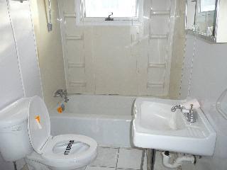 8432 Lewis Ave, Temperance, MI 48182 photo 17