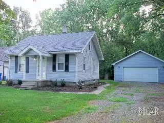 325 E Hurd, Monroe, MI 48162 photo 1