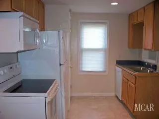 325 E Hurd, Monroe, MI 48162 photo 4