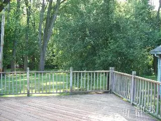325 E Hurd, Monroe, MI 48162 photo 2