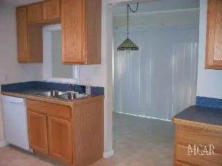 325 E Hurd, Monroe, MI 48162 photo 6