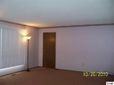 26 Ridgemont, Adrian, MI 49221 photo 2