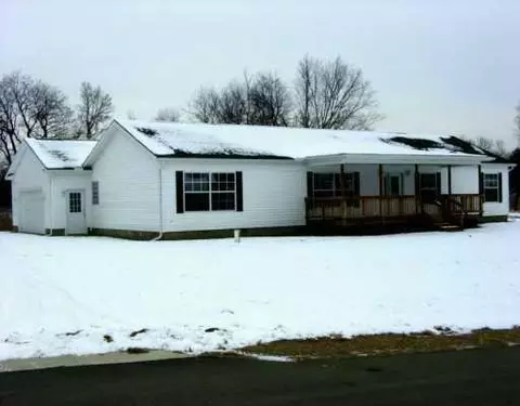 3000 Twin Meadows Dr, Jackson, MI 49201 photo 1