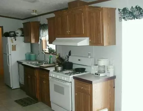 7865 Napoleon, Jackson, MI 49201 photo 3