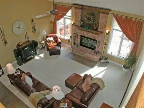 4645 Kestrel Ct, Dexter, MI 48130 photo 2