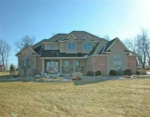 4645 Kestrel Ct, Dexter, MI 48130 photo 1
