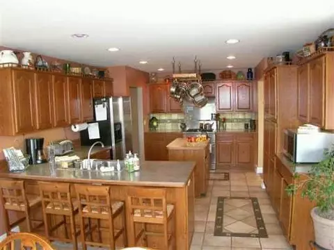 4645 Kestrel Ct, Dexter, MI 48130 photo 4