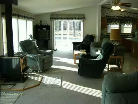 3745 Sargent, Jackson, MI 49201 photo 3