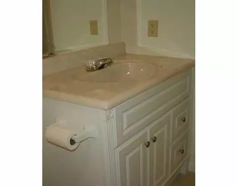 2301 W Argyle, Jackson, MI 49202 photo 5
