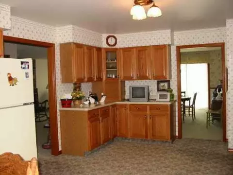 2224 N Zeeb, Dexter, MI 48130 photo 3