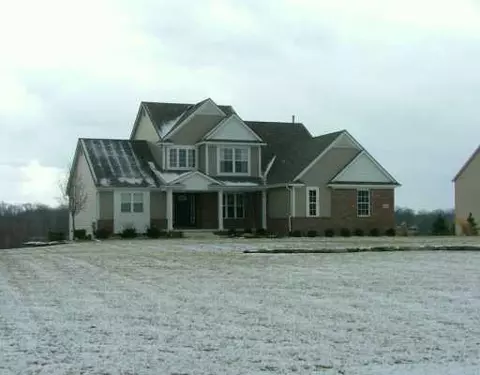 2736 Sand Hl, Dexter, MI 48130 photo 1