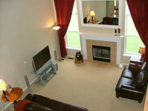 2736 Sand Hl, Dexter, MI 48130 photo 4