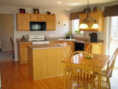 8348 Parkridge, Dexter, MI 48130 photo 3