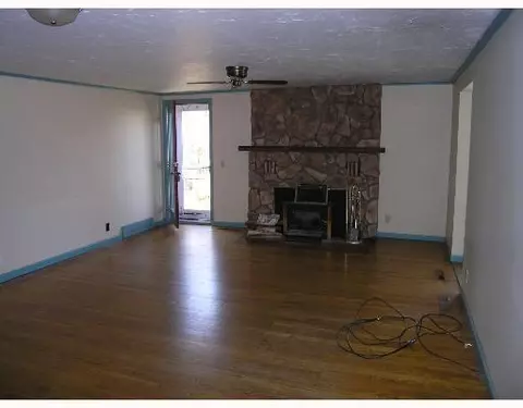 722 Woodside, Gregory, MI 48137 photo 6